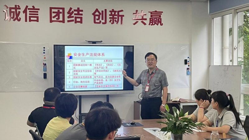 成人高考准考证打印报名号：揭秘报名流程中的关键环节